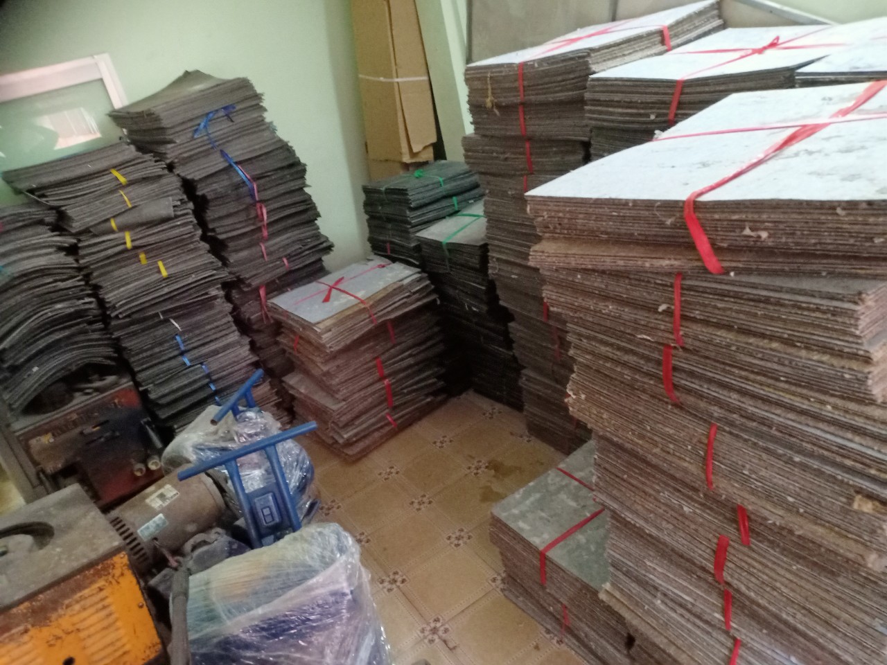 Thảm trải sàn cũ Tp Hồ Chí Minh giá kho - Giải pháp tiết kiệm cho không gian sống
