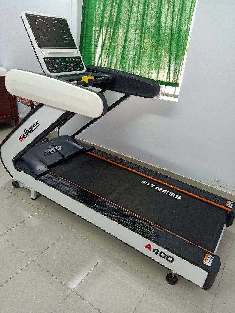 Máy chạy bộ MBHGYM A400
